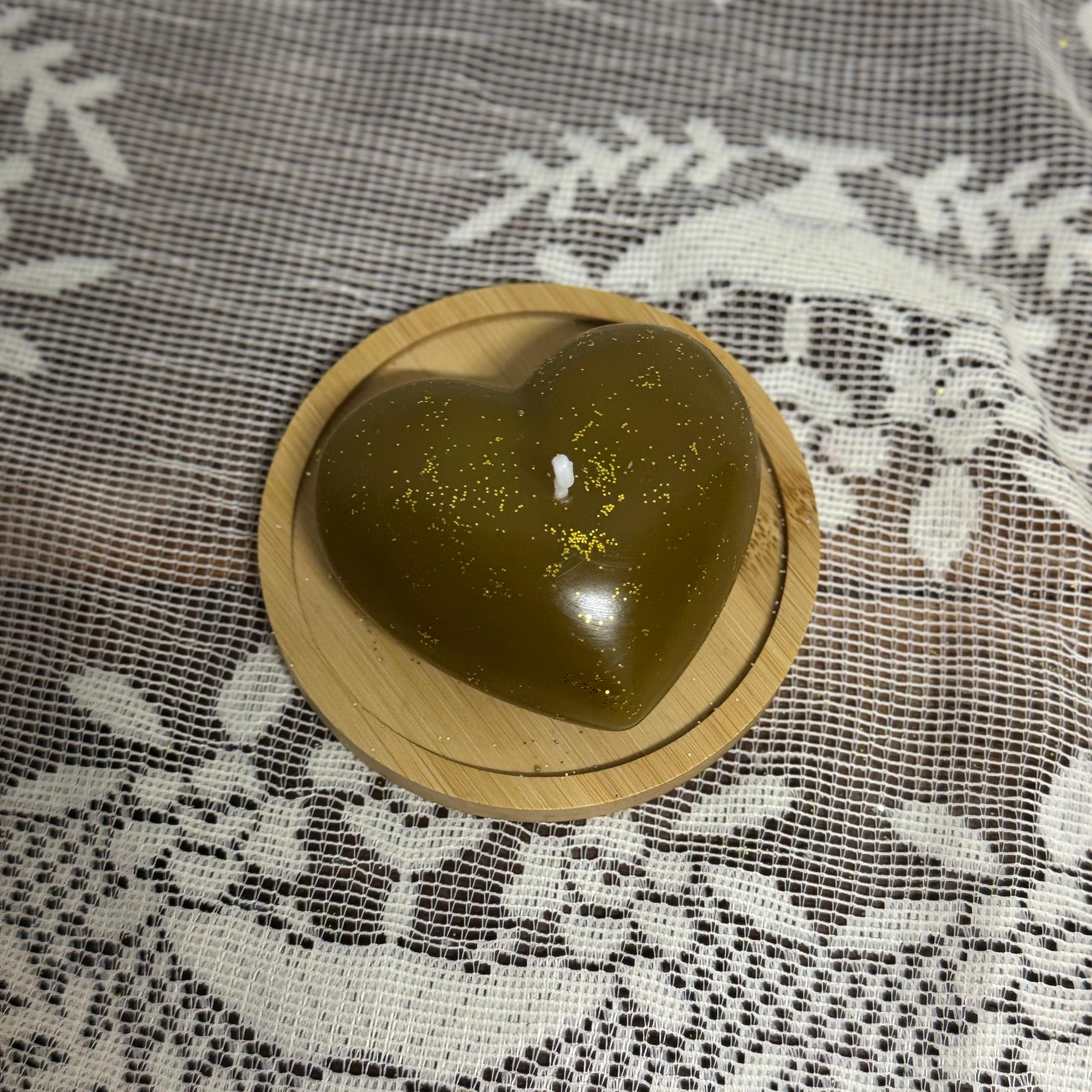 Vela natural de corazón grande